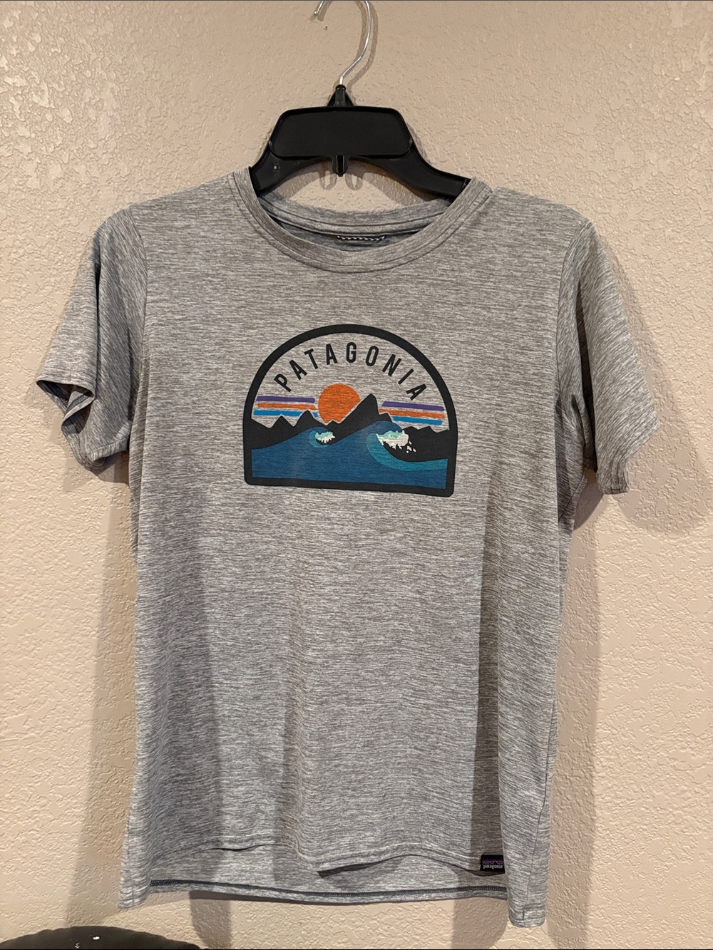 Patagonia Heather Gray Capilene Cool Daily shirt